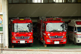 1000_F_468516468_7Fp8JXd7kL6XYneNRa8vzlsmvcjbsUGy.jpg