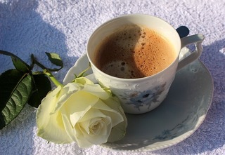 coffee-cup-1252671_640.jpg