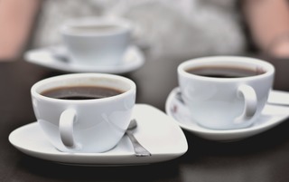 coffee-cup-3572016_1280.jpg