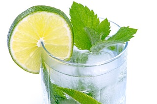 cold-drink-1535766_1920.jpg