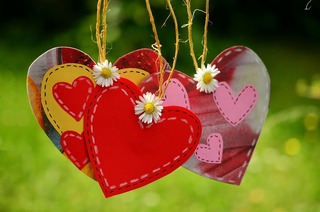 heart-1450302_1280.jpg